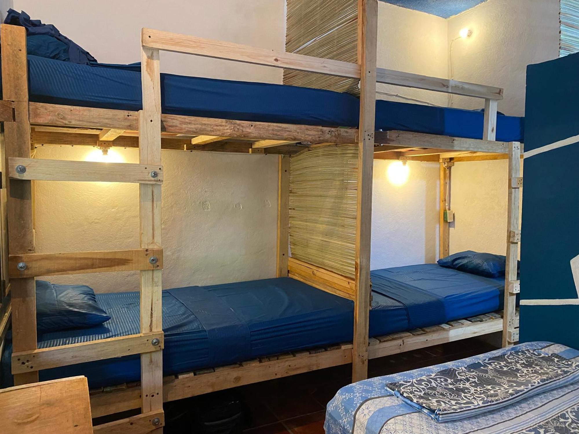 Hostal Mar De Fondo 兹波利特 外观 照片